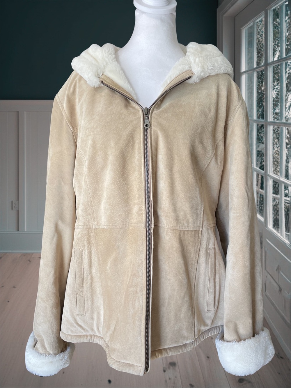 STEPHANIE ANDREWS Women's L Tan Suede Leather Hooded Faux Fur Shearling Jacket - Picture 2 of 15